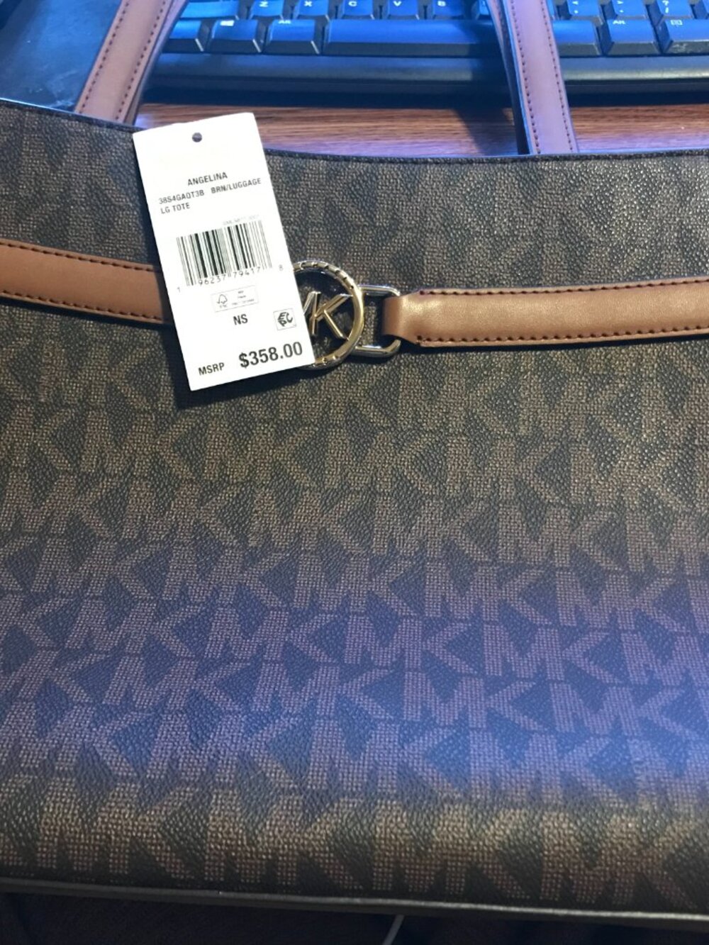 Purse - Picture 3 of 3